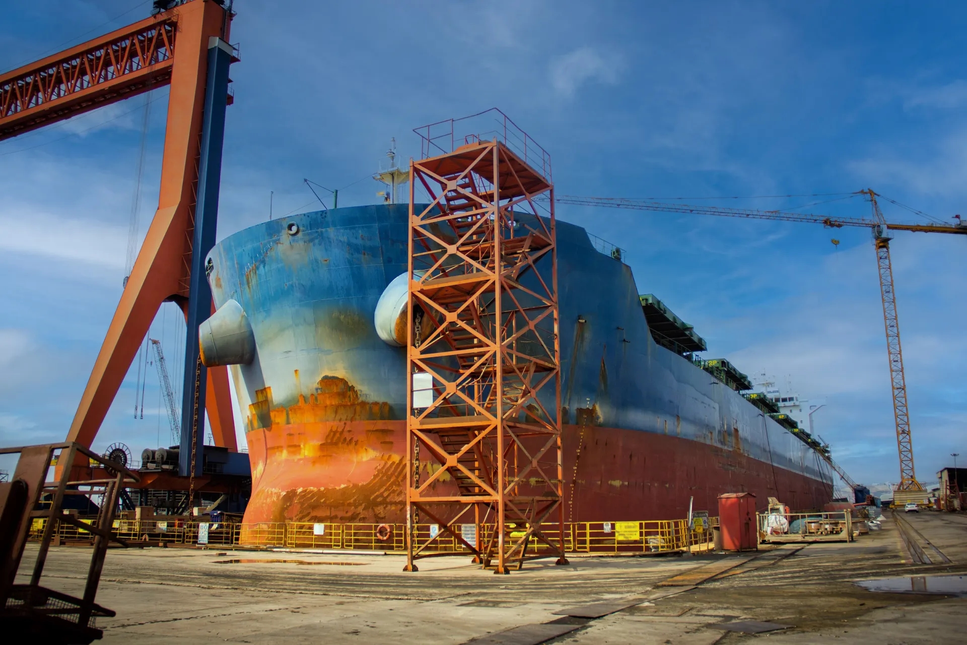 vessel retrofits & piping design